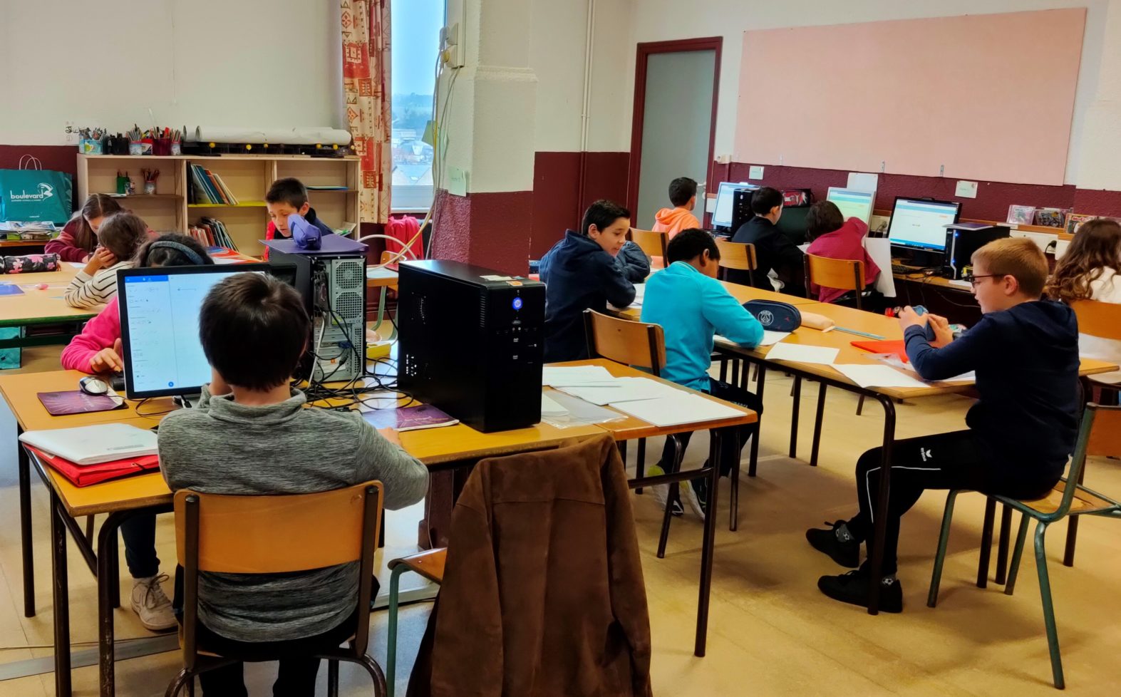 Réinvestir ses connaissances et les partager pour les transmettre.