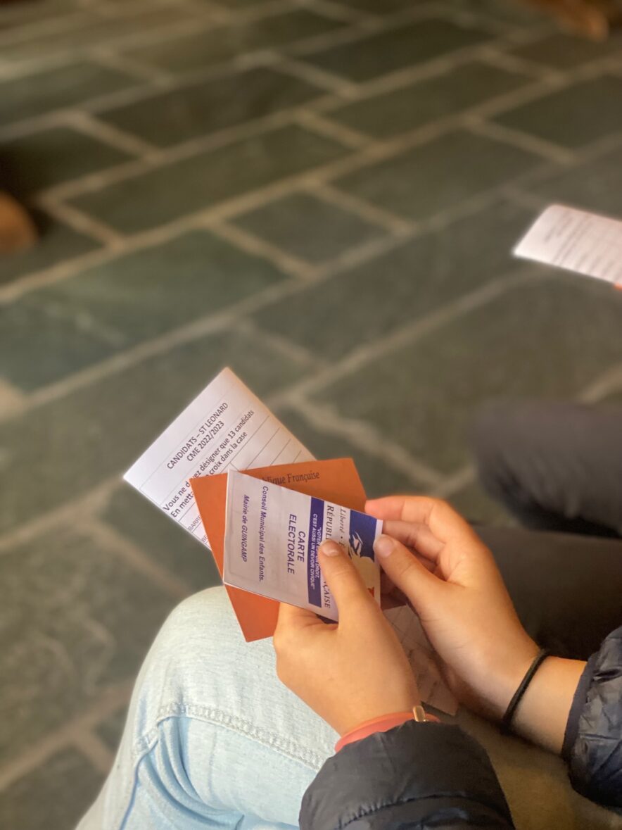 On a voté pour le conseil municipal des enfants de Guingamp.