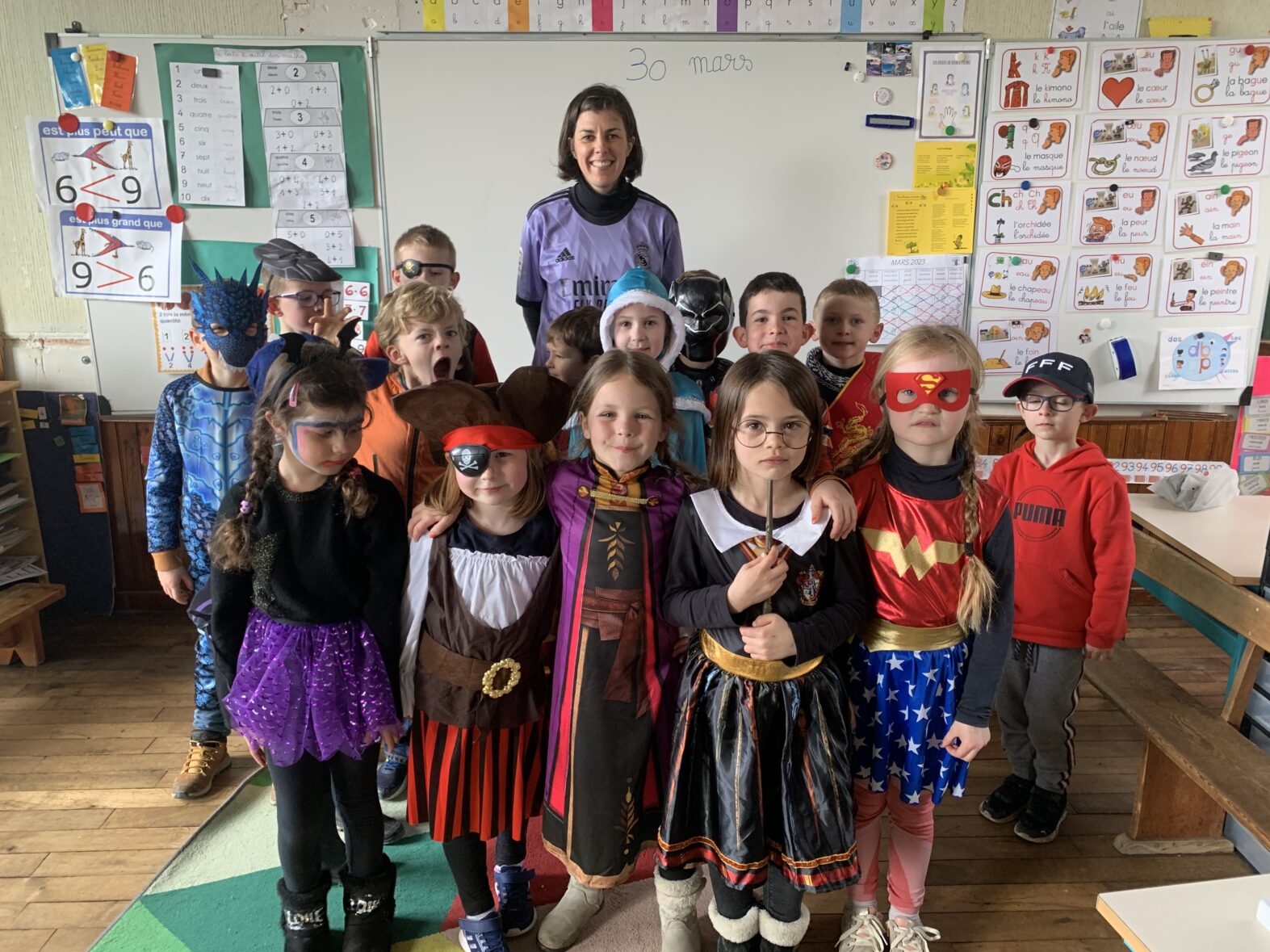 Carnaval de l’école: la classe des CP